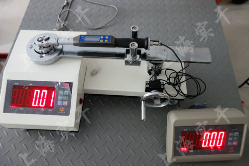 力矩扳手校準器
